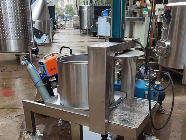 葡萄压榨机  水果压榨机