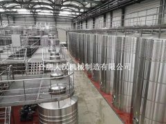 <b>枸杞果酒酿酒生产线 枸杞果酒生产设备 和记娱官网果酒设备</b>